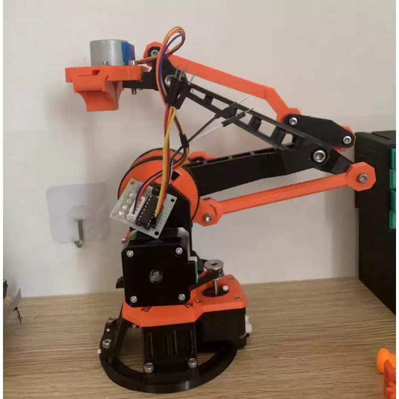 Universe Grocery Store Four Ax - 3D Printing Robot Arm recension och pris