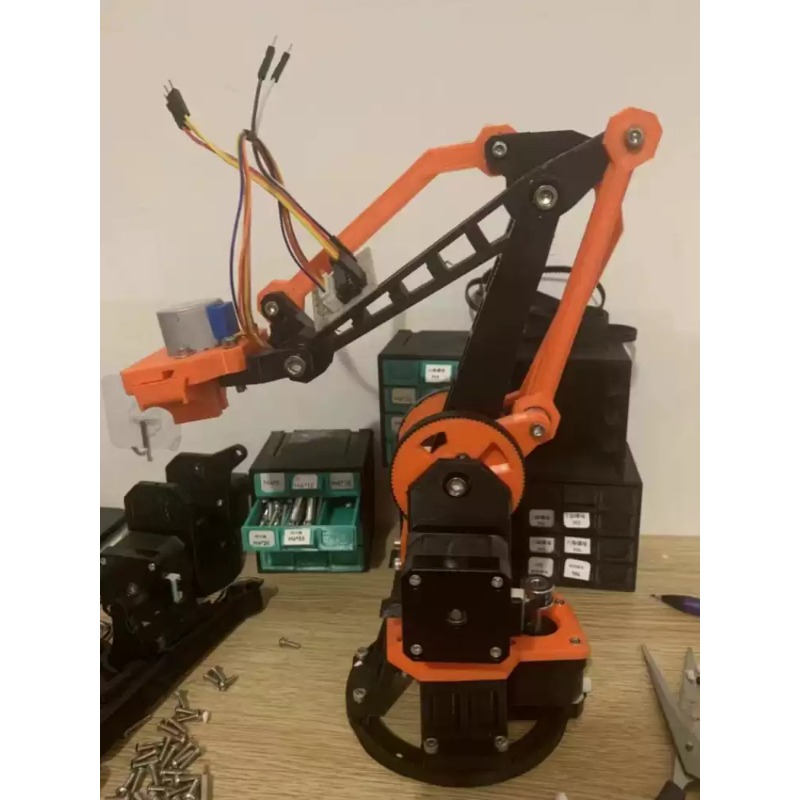 Universe Grocery Store Four Ax - 3D Printing Robot Arm recension och pris